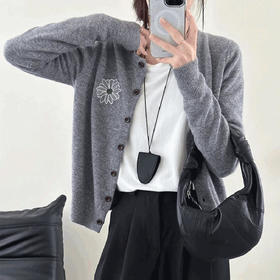 澄鱼生活小雏菊开衫 | 面料舒适柔软 软糯质感 温柔百搭 三色可选