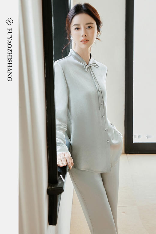 FUYAO扶摇 醋酸缎面衬衫两件套女2025春季新款中国风长袖衬衣套装 商品图5
