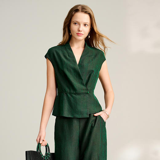 TANGY Collection/2025天意精品 夏季新品中国风女士莨绸v领衬衫 商品图3