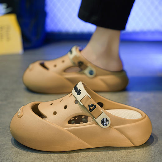 【夏季新款洞洞鞋】男踩屎感厚底拖鞋防滑软底外穿透气沙滩凉鞋男。ry 商品图4