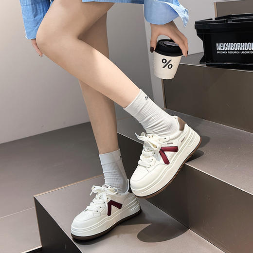 经典鲨2025年春新款韩版时尚拼色平底系带休闲小白鞋板鞋女KW387-517021 商品图2