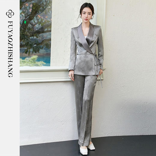 FUYAO扶摇 醋酸缎面时尚套装女2025新款国风交襟西装直筒裤两件套 商品图0