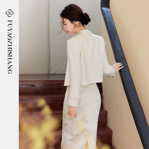 FUYAO扶摇 杏色西装外套女2025新款高端新中式国风西服短外套上衣 商品图4