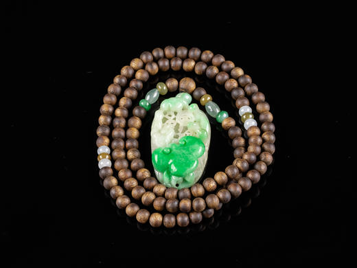 XY0008原创沉香+翡翠飘绿如意挂件 商品图1