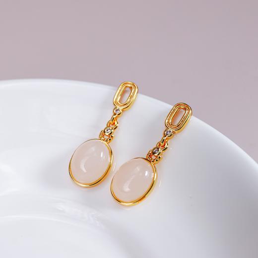 汀青·标品+限量级野牛沟藕粉和田玉 | 罕见美人玉，藕粉轻衫映月华，佳人款步韵如纱 商品图3