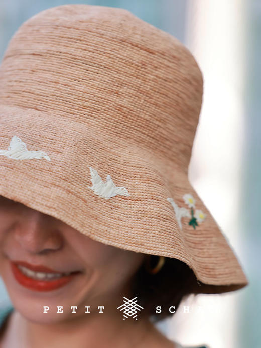 PETIT SCHAN小闪 #068 petit schan's garden小闪的后花园 极细拉菲草手工编织遮阳帽渔夫帽 商品图10