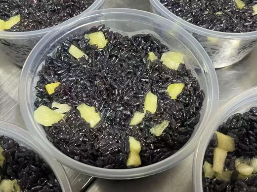 周一取货：【菠萝乌米饭】一盒350克左右，清爽，清香好滋味！ 商品图0