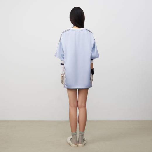 lost in echo2025春夏新款宽松休闲缎面V领短袖棒球衫T恤运动短裤 商品图4