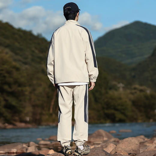 【喵小仟 男女款三防运动套装】集高级、舒适、随性于一身的山系运动套装 质感轻盈透气 商品图8