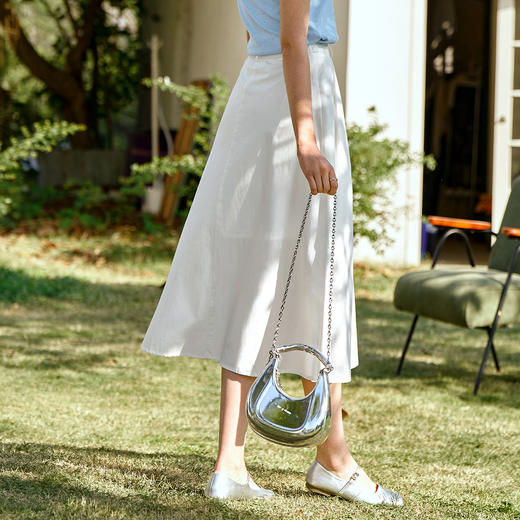 
OLrain欧芮儿法式白色半身裙女夏季2025年新款简约休闲A字裙 商品图2