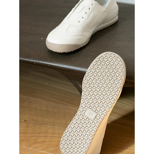 牧衣游原创 休闲百搭舒适平底简约小白鞋 远白【不支持会员折】 商品图3