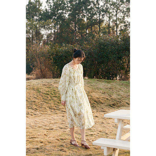 HeyDress法式天丝植物印花连衣裙女春季宽松抽腰收腰气质度假裙子 商品图2