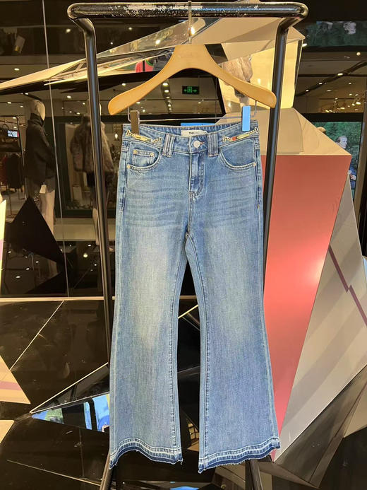 裤脚磨边微喇牛仔裤 商品图0