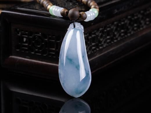 XY0078原创沉香+翡翠飘花紫罗兰福瓜挂件 商品图2