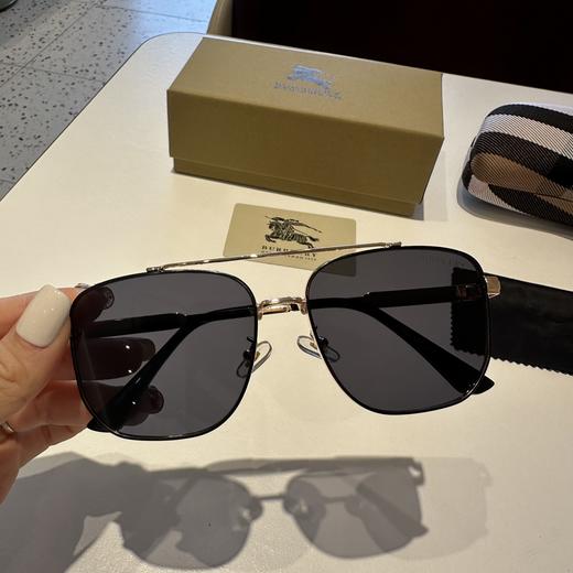 F085偏光镜 有效防紫外线巴宝莉墨镜 商品图0