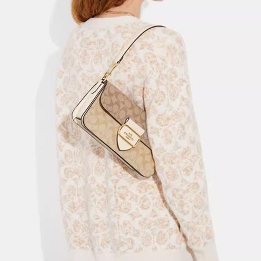 【质保一年】【礼盒礼袋 】COACH蔻驰女士MORGAN奥莱经典单肩斜挎腋下包（尺寸：26.5146.5cm）白色 卡其色 卡其拼白 商品图8