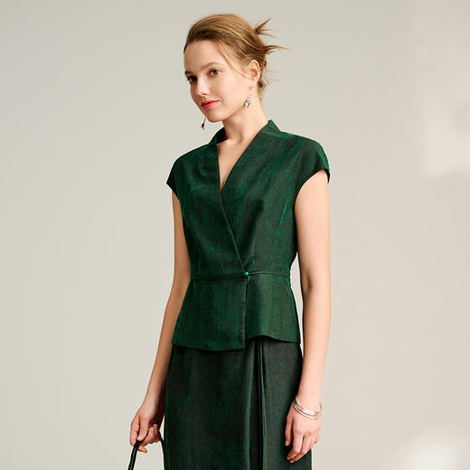TANGY Collection/2025天意精品 夏季新品中国风女士莨绸v领衬衫 商品图1