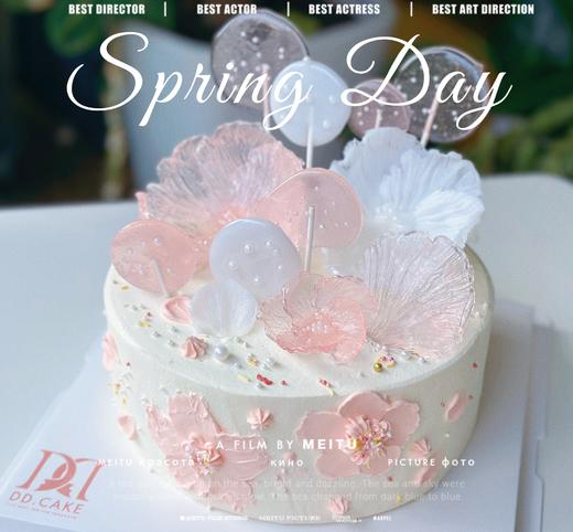 琉璃樱花蛋糕▸接单制作 ▸ 下单30分钟后不可退换哦 商品图0