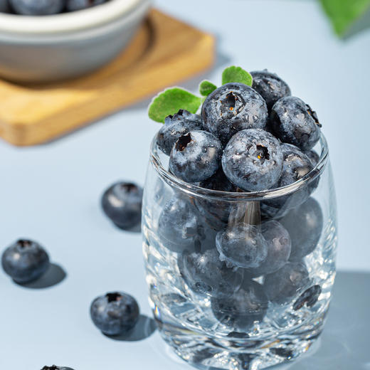 新鲜水果 酸甜可口云南蓝莓26+  1框 （带框2.5斤左右）周四发货 商品图2