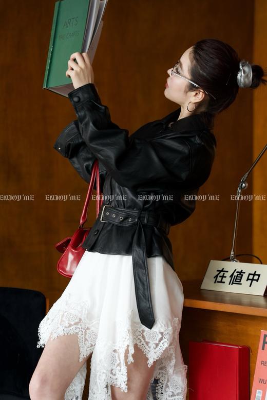 【门店同款】ENJOY春季盐貌似糖双口袋系腰带皮衣 161994659 商品图3