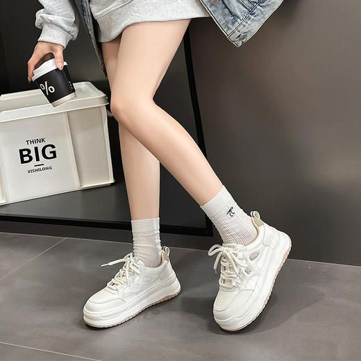 经典鲨2025年春新品韩版百搭时尚系带平底休闲小白鞋板鞋女KW326-517011 商品图3