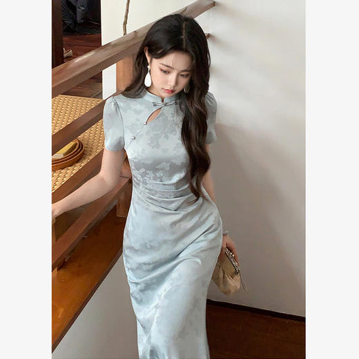 西遇新中式改良旗袍长裙女新款提花盘扣收腰短袖连衣裙SS150112 商品图3