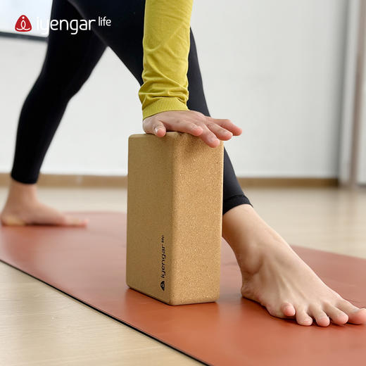 艾扬格 life A5016大尺寸软木砖 天然橡胶环保安全 防滑耐磨 商品图2