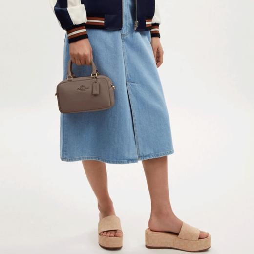 【质保一年】【礼盒礼袋 】COACH蔻驰女士小方包 奥莱波士顿桶包通勤时尚单肩斜挎手提包 商品图6