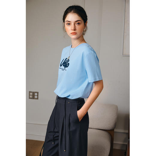 OLrain欧芮儿2025春夏新款字母绣蓝色T恤女宽松短袖刺绣圆领上衣 商品图1