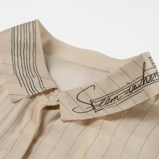 谜底通勤衬衫短袖女2025夏季新款通勤文艺微透合体衬衫256MC6009 商品图3