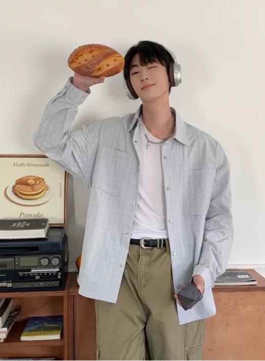 神仙情侣款衬衣❗仅售79/件💰同款官网258💰【斯辰唯佳 情侣多巴胺色系🌈山系泡泡格衬衣E50-G2509】拍照超上镜📸和TA一起甜到炸🔥 商品图6