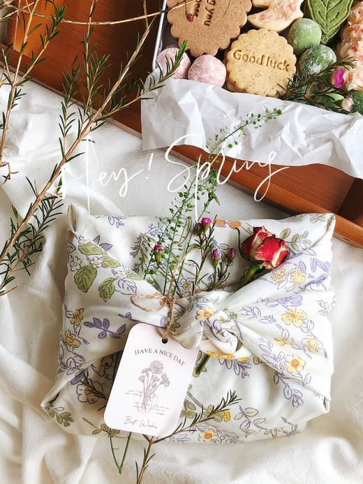 【春日来信】 让你一口掉进春天  爱意梦境里的达西花园-春日版手工艺术曲奇礼盒  商品图4