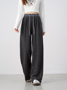 【伊泺杉撞色条纹慵懒风休闲裤】🔥春夏必备的一条百搭神裤 垂感很好，好穿不易皱🔊 上身真的好好看狠有质感全网火爆 怒推！！