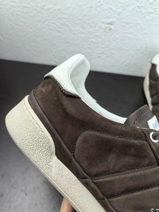 外贸原单MONO WAY 男鞋 头层牛皮材质 做旧款 超轻上脚舒适百搭休闲款 
码数 42-45各几双
原盒包装，国内无售 商品图4