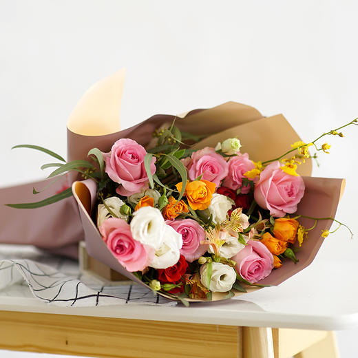 你的名字丨粉玫瑰混搭花束 商品图1