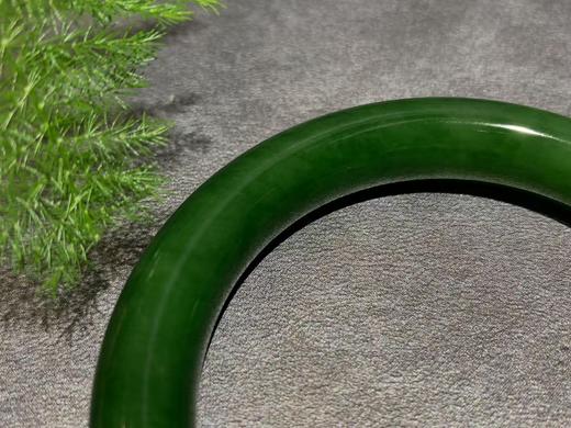 【御珠宫坊·传藏系列】碧玉手镯56mm 商品图5