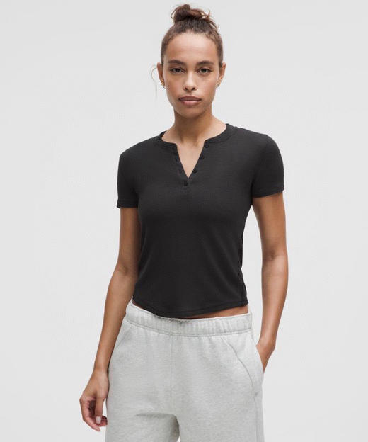 𝐥𝐮家𝐇𝐨𝐥𝐝 𝐭𝐢𝐠𝐡𝐭系列亨利衫 商品图0