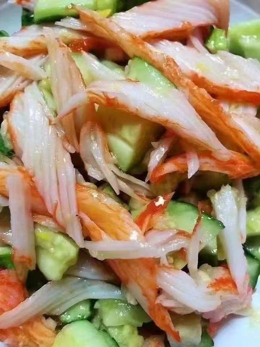 【家庭实惠装】超级好吃的大鳕蟹柳1000g，主原材料来自美国阿拉斯加，鳕鱼含量高达80%以上，口感更鲜美，可以任意烹调，零脂肪，鲜味足，蛋白质含量高，辽宁省内包邮 商品图1