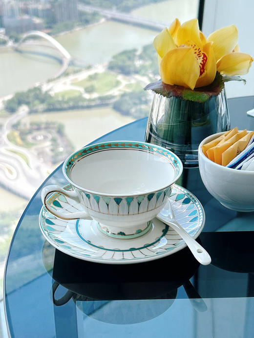 👑超高性价比【RoyalMore皇家摩尔英伦风尚咖啡杯碟套装】多道工序烧制，环保骨瓷，高温釉彩+手工描金，高定顶奢品质❗️分分钟Get皇室下午茶~ 商品图2