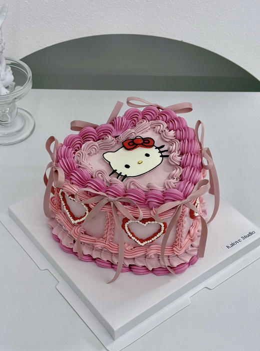 手绘复古kitty猫女孩女生甜酷蛋糕 商品图0