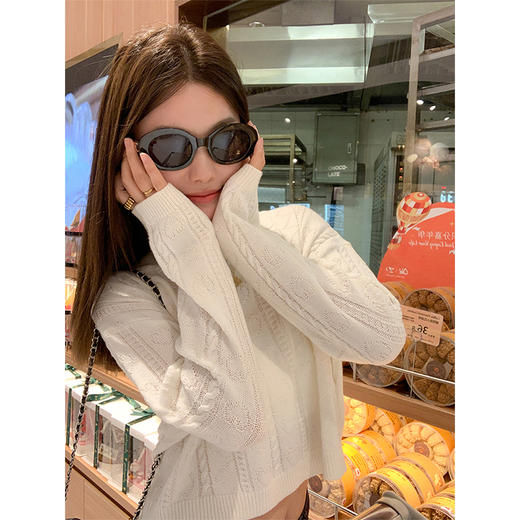 【169元任选2件】最后一波现货！2色圆领套头针织衫 商品图1