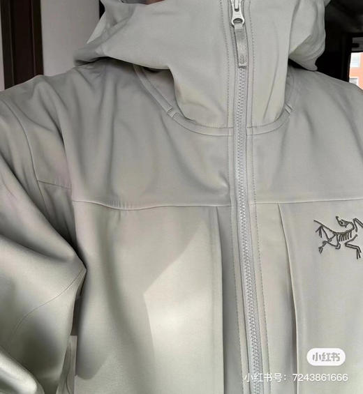 原单正品始祖鸟软壳冲锋衣，孤品190码。原价400美刀。 商品图6