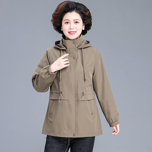 MW896801 婆婆妈妈春装洋气外套2025新款中老年女装连帽开衫夹克短款上衣服 商品图3