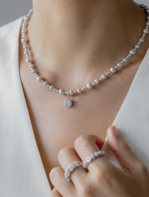 【何F方糖气泡珍珠项链&双层珍珠项链】镶钻莫比鸟斯环十施华洛珍珠!进口施珍珠!强光正圆质感超棒纯手工镶嵌施华洛水晶钻!通透明亮有质感 双层不同大小珍珠，轻松解锁六种戴法 商品图5