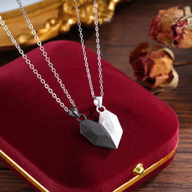 子佩集S925银【许愿相吸】套链【P000021】纯银时尚项链黑白爱心磁吸2502