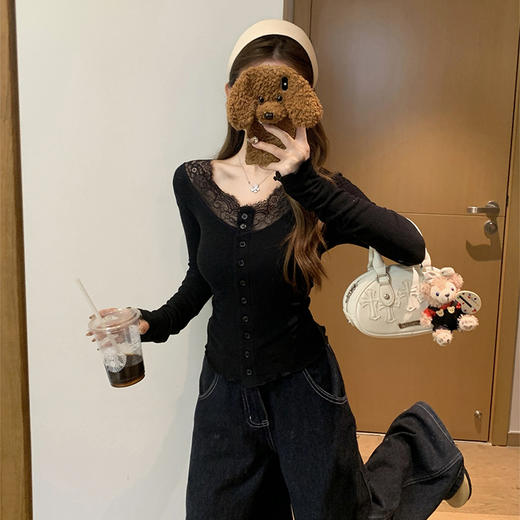 西遇法式蕾丝拼接上衣女新款木耳边短款修身长袖t恤SS150202 商品图2