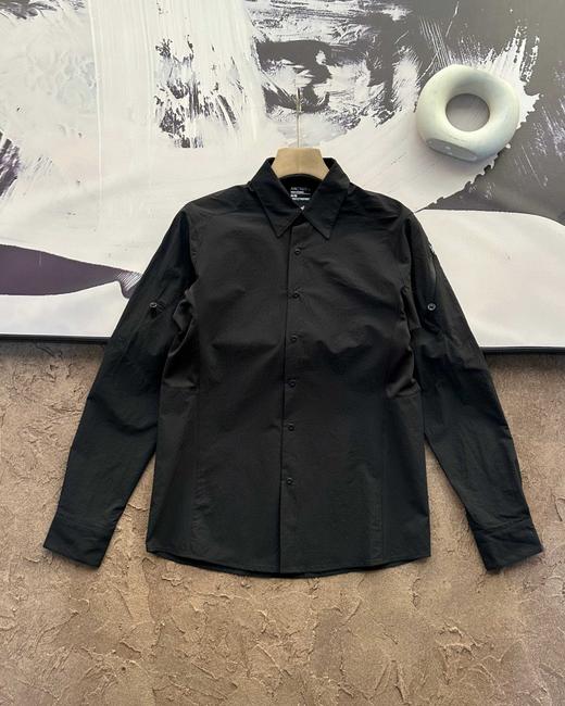 点此购买 始祖鸟春秋季男士休闲纯色轻薄长袖衬衫 jj 311093 商品图2