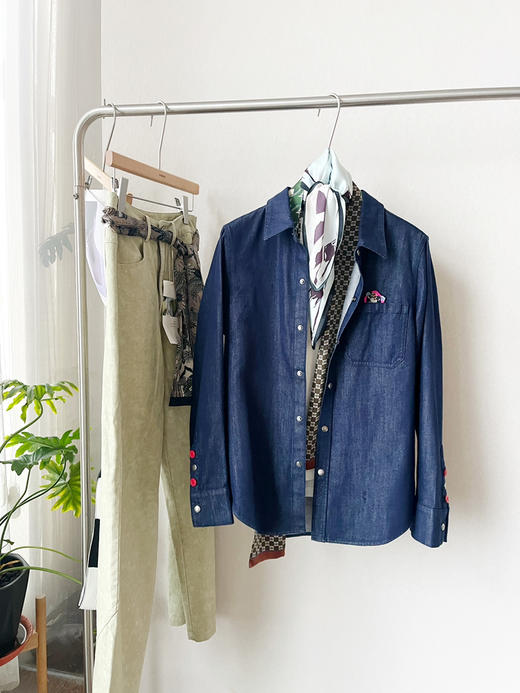 【冲突美学】噢蜜ooomeooo牛仔刺绣衬衫 商品图14