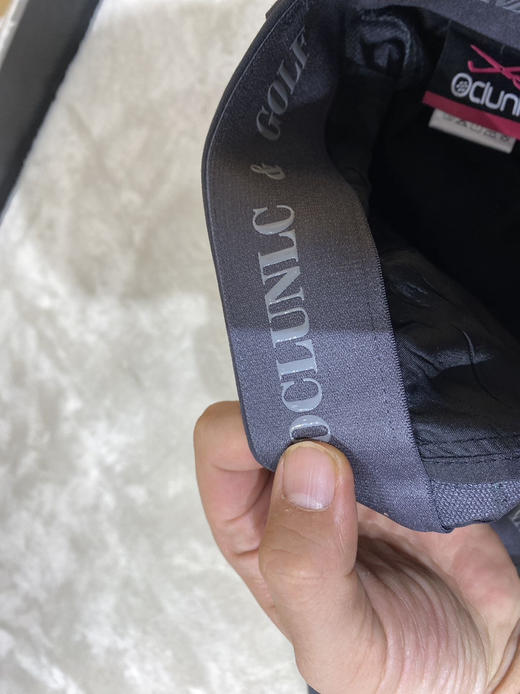 正品奥蓝克OCLUNLC GOLF高尔夫弹力速干修身长裤 
男士春秋季新款运动裤子golf球裤弹力休闲裤
吊牌价格988
只有黑灰35 36 卡其33 浅灰33各几条 商品图9