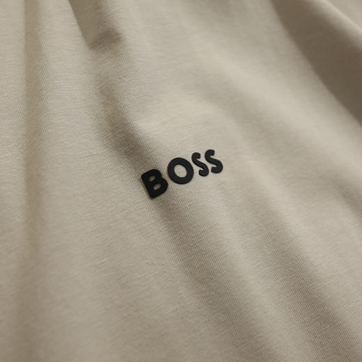 【3月13日  下午13:30 秒杀】原厂尾货 HOGO BOSS 多色圆领短袖T恤 男女同款 商品图8